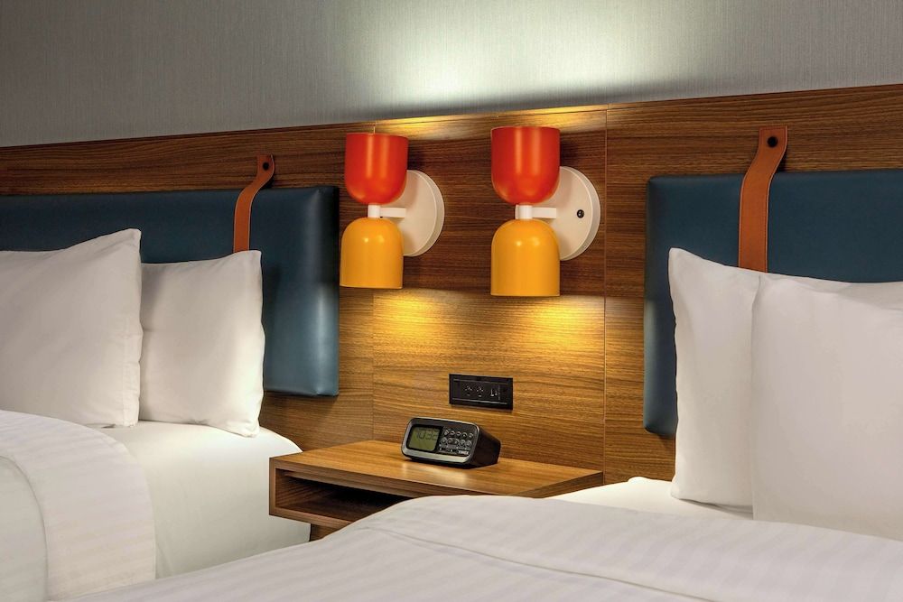 Sonesta Select Boston Foxborough Mansfield Room, 2 Queen Beds, Accessible (MOBILITY/HEARING TUB)