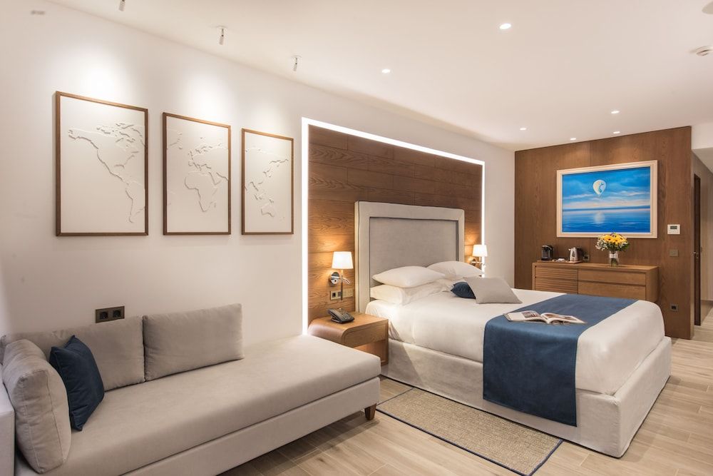Deluxe Junior Suite Sea View with Private Pool