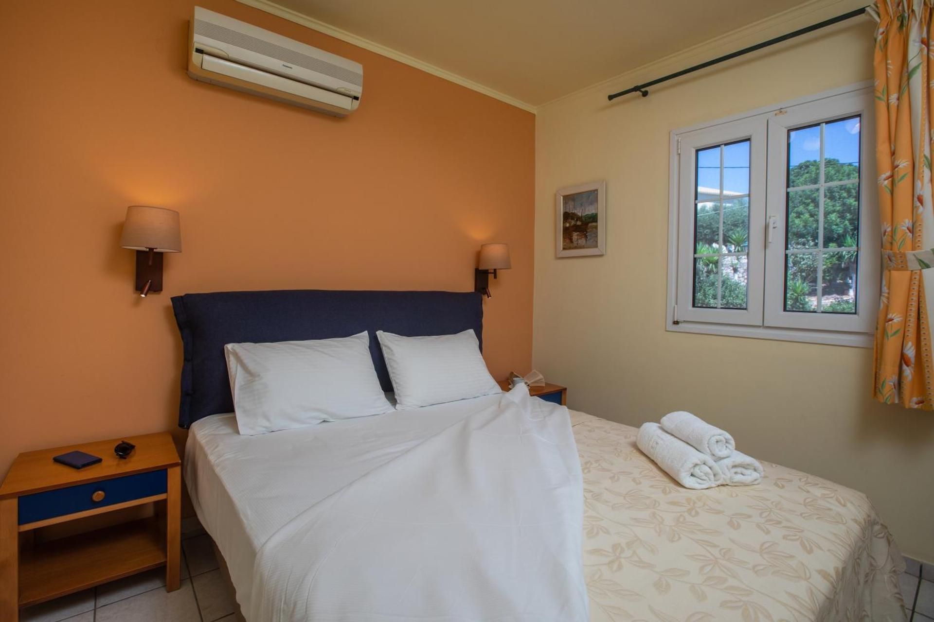 Two-Bedroom Apartment (4 Adults + 2 Children)