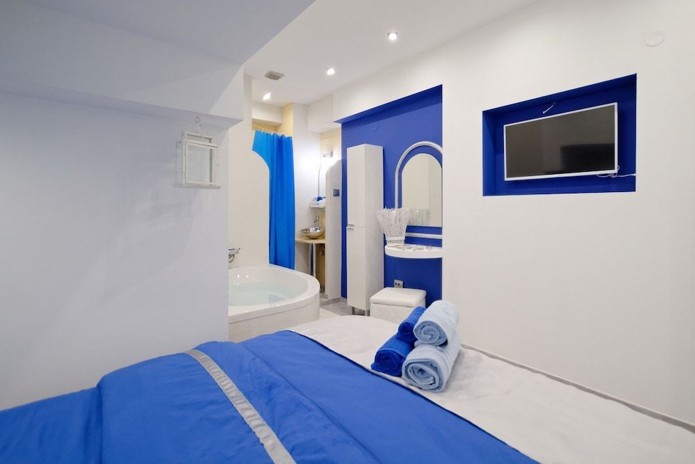 Santorini Style in Athens, Greece Design Studio Suite, 1 Double Bed, City View 7