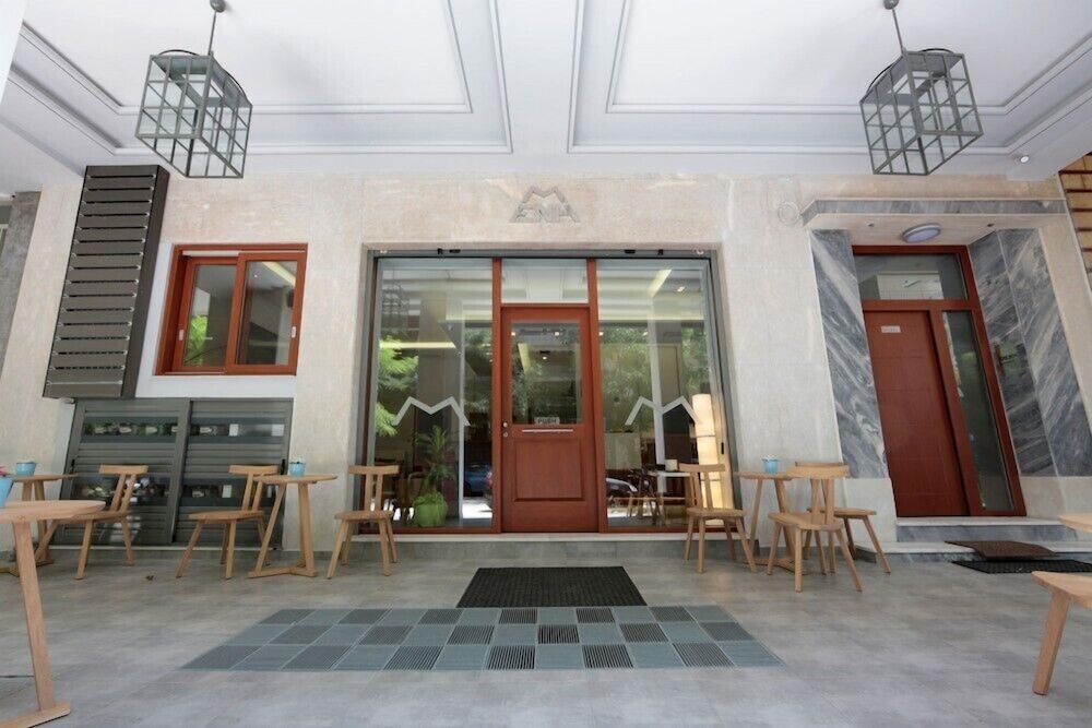 undefined Meni Apartments Hotel