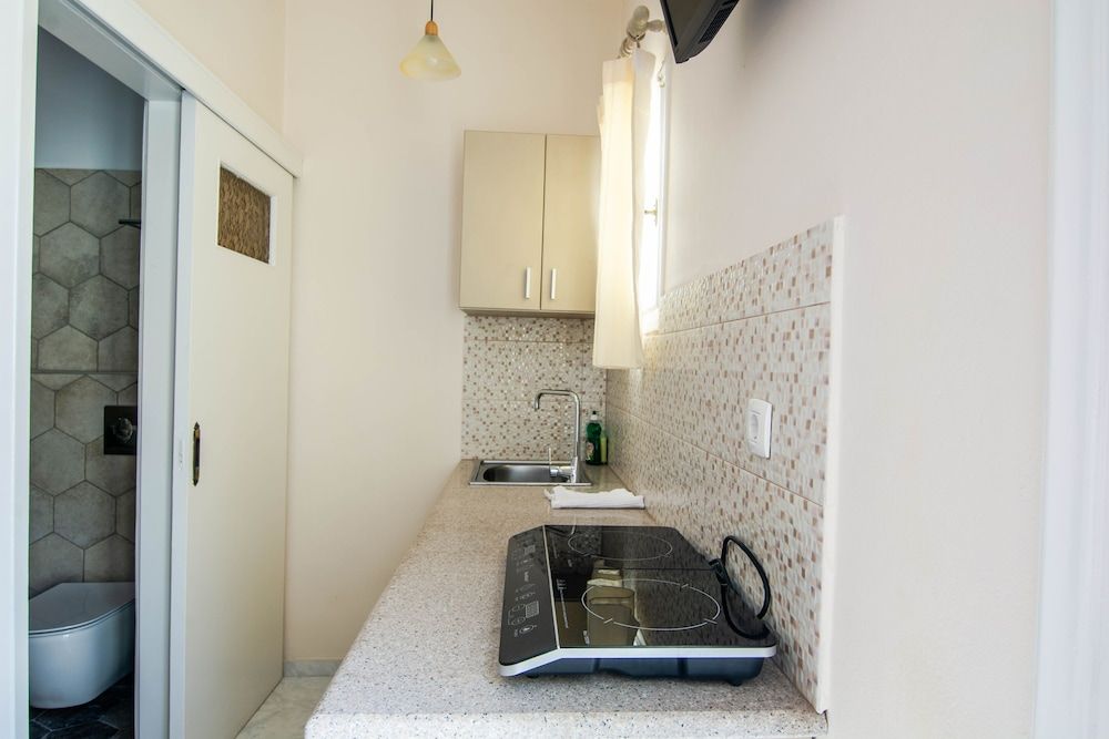 Phevos Villa Studio (Double) 33