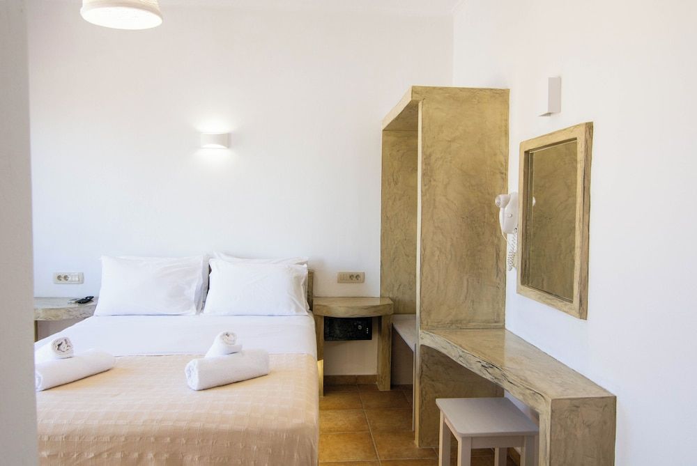 Phevos Villa Studio (Double) 54