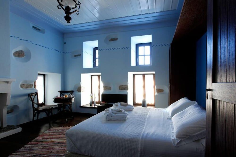 Orologopoulos Mansion Junior Suite 3