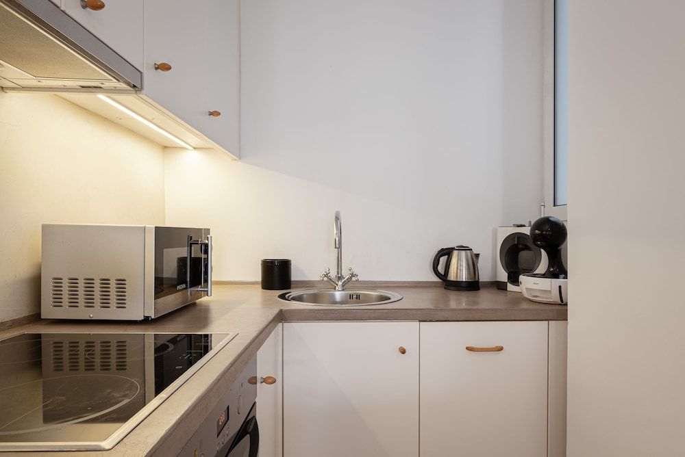 undefined Acropolis Exclusive Residences 9