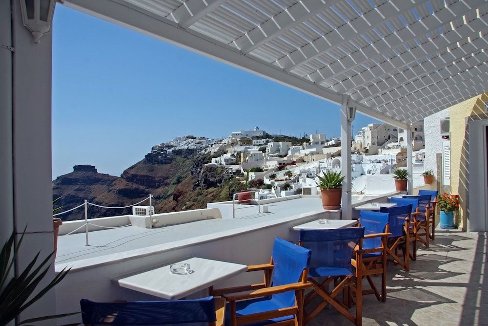 Hotel Mylos Standard Room 9