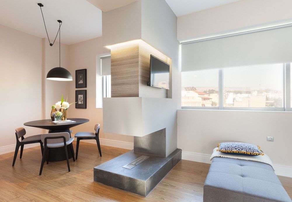 47 Luxury Suites Superior Suite, 1 Bedroom 16