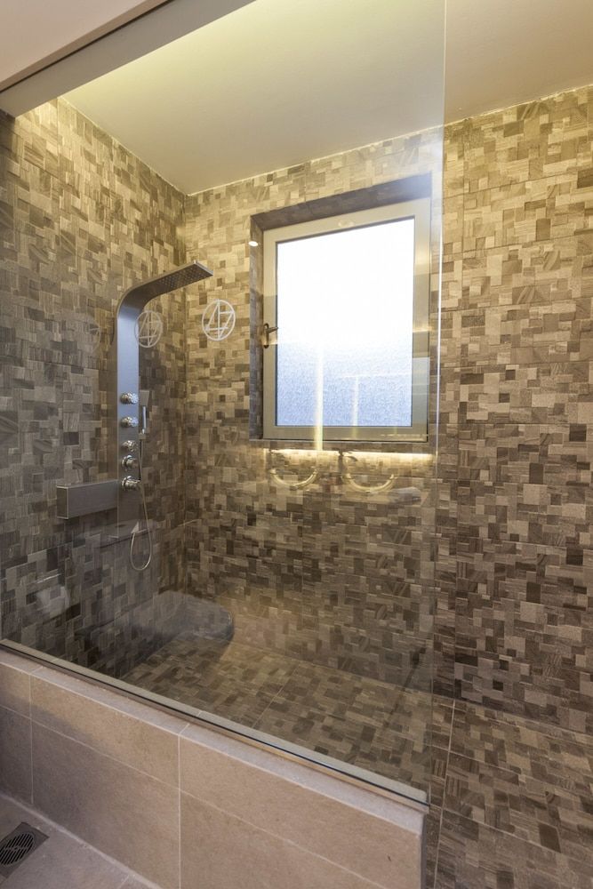 47 Luxury Suites Superior Suite, 1 Bedroom 11