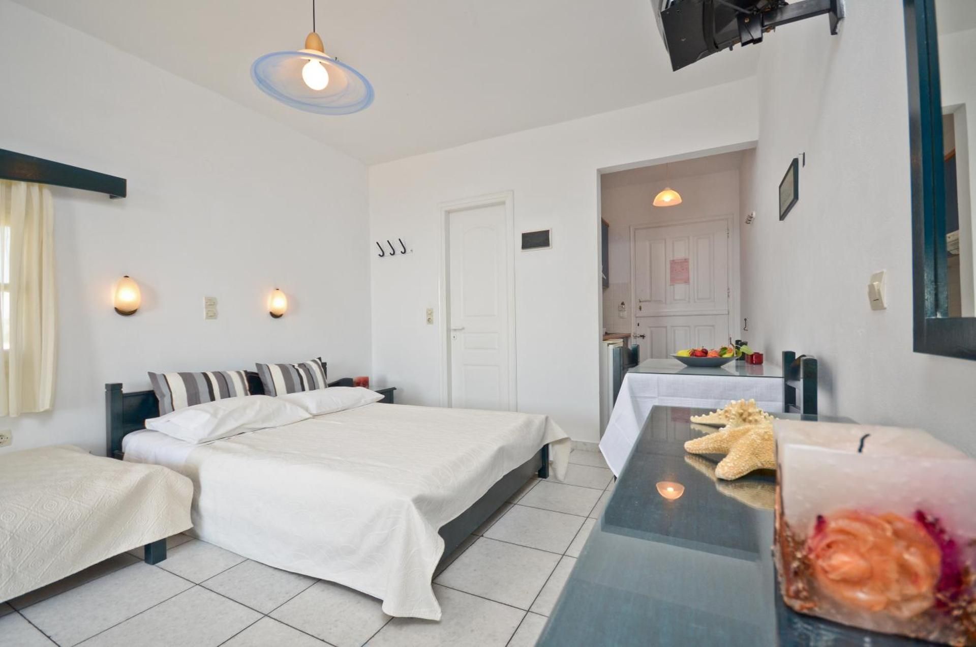 Standard Studio (3 adults) with Sea View