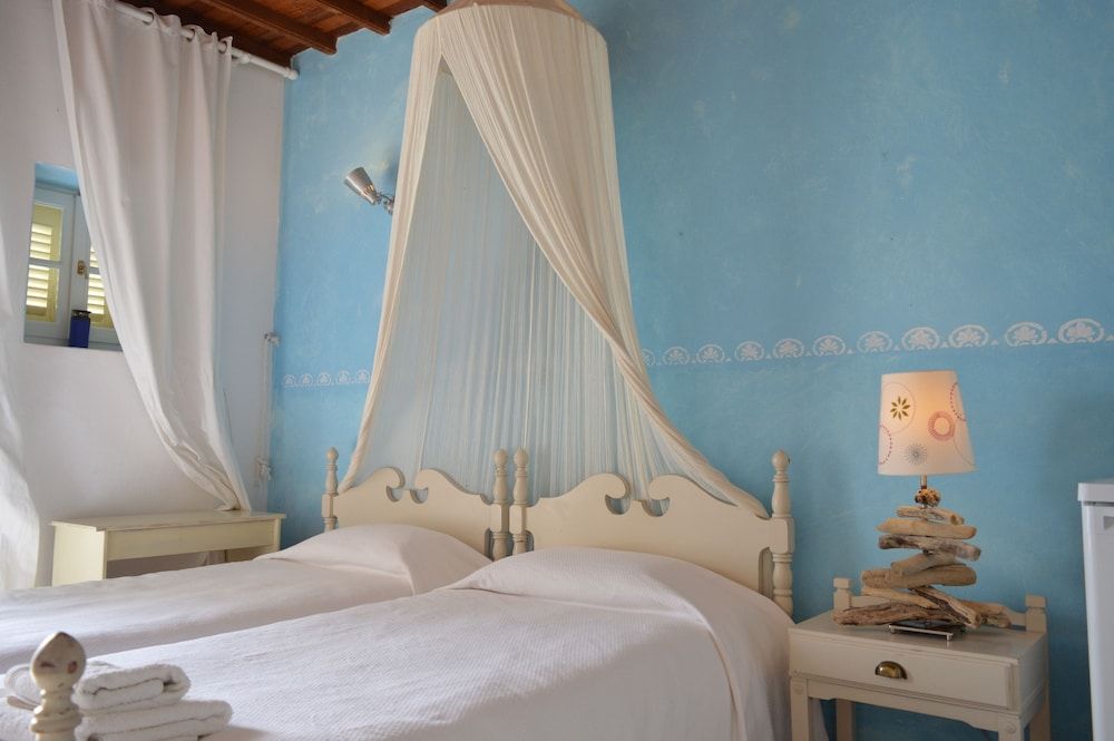 undefined Sea Side Studios & Houses 8