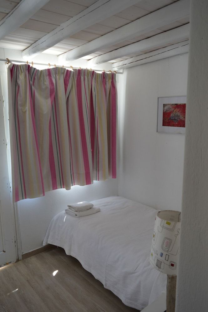 undefined Sea Side Studios & Houses 7