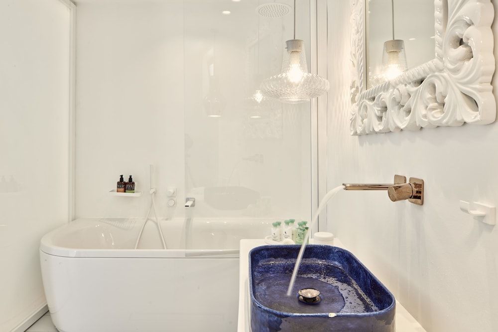 Katikies Mykonos - The Leading Hotels Of The World Superior Double Room, 1 King Bed 4