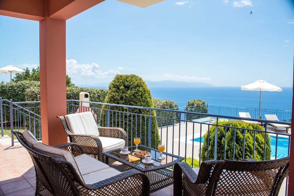 Luxury Villa, Private Pool, Sea View (Odysseus)