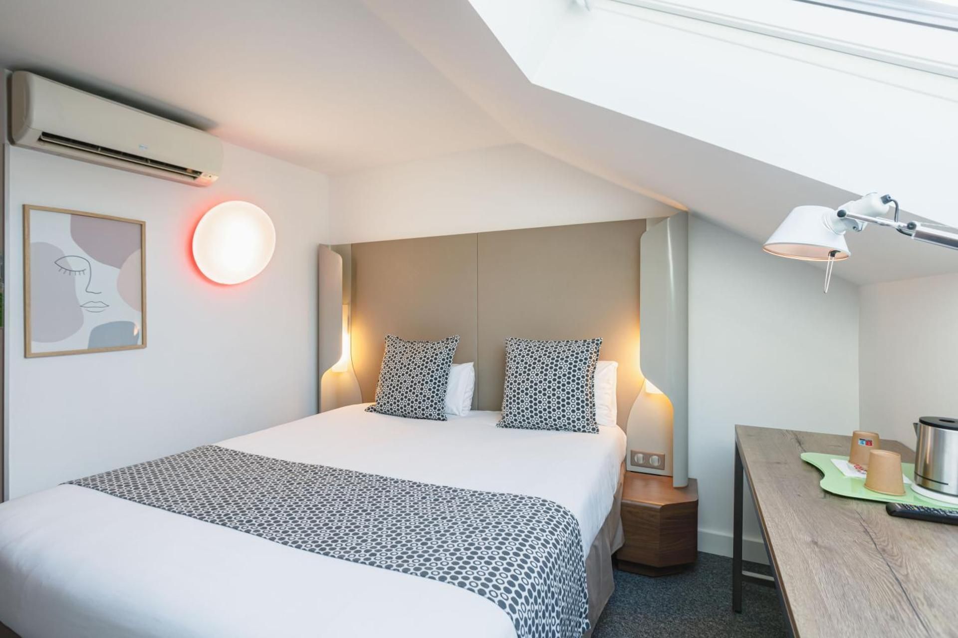 Superior Room - 1 Double Bed