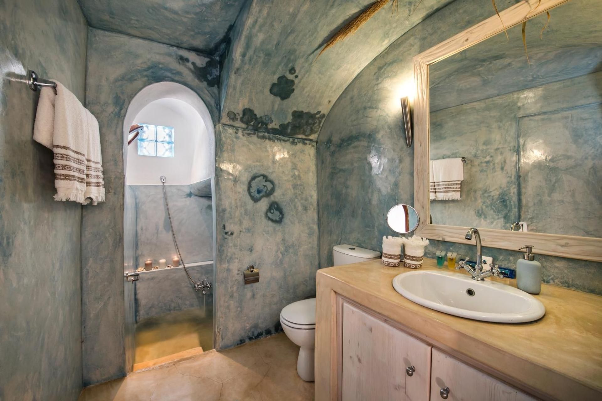 One-Bedroom Villa