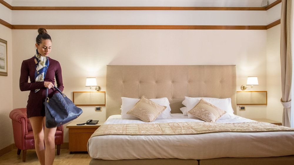 undefined Hotel La Residenza 8