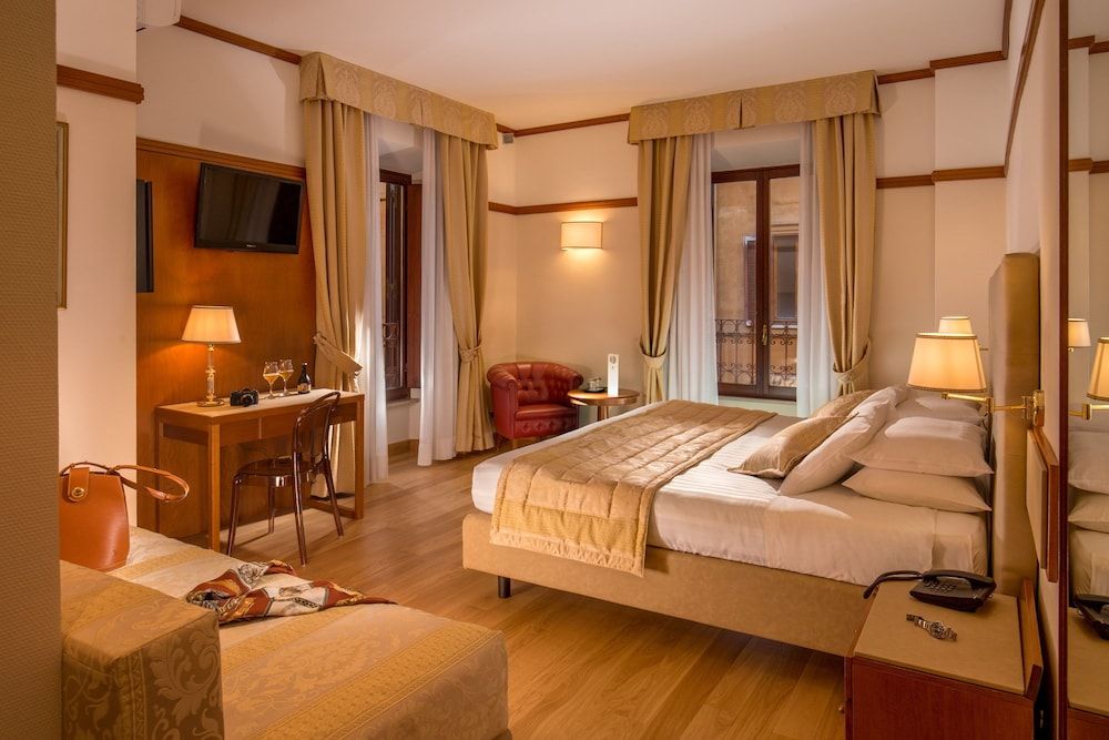undefined Hotel La Residenza 4