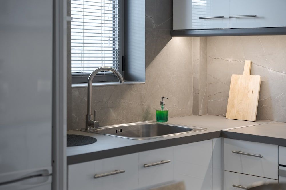 Acropolis Luxury Living Acropolis Stylish Condo 8