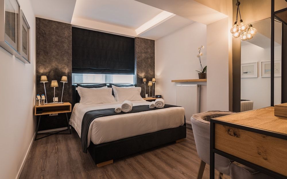 undefined Acropolis Luxury Living 4