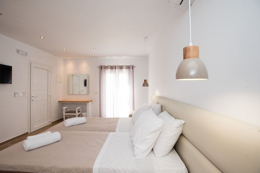 Marina Blue Ornos Room (For 2) 6