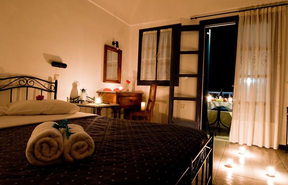 undefined Irigeneia Hotel 3