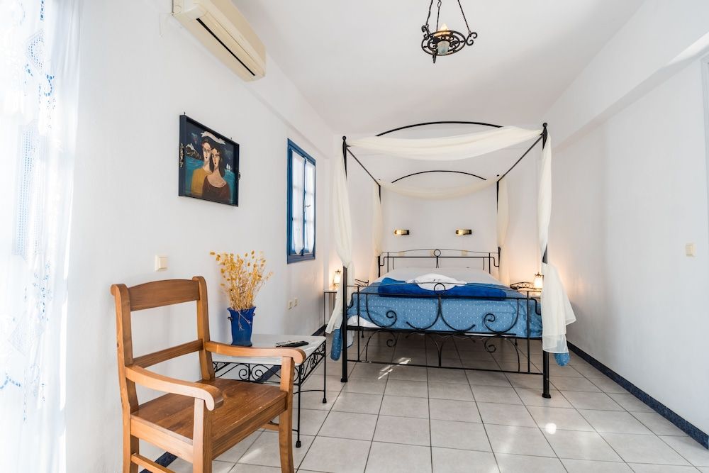 undefined Irigeneia Hotel 10