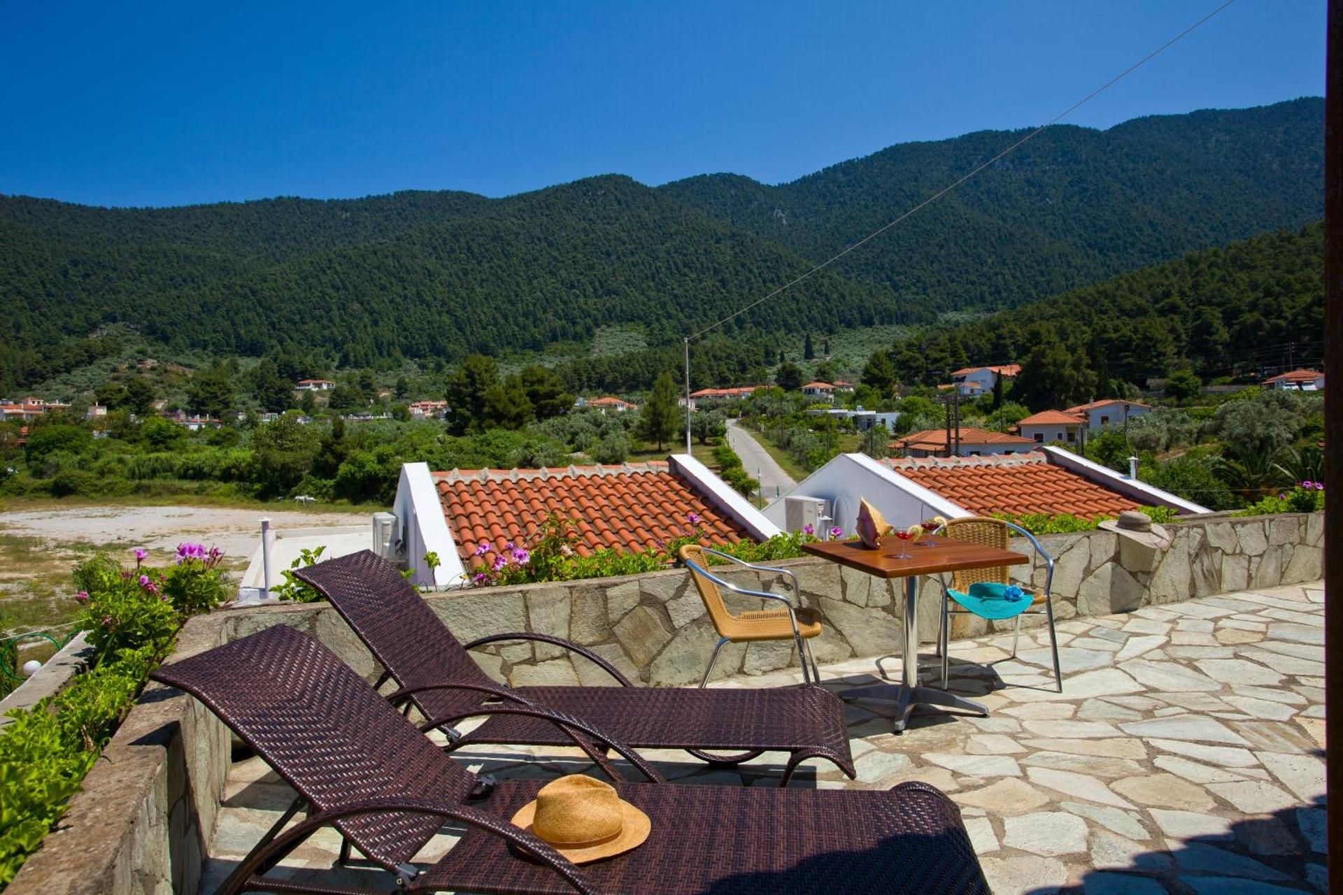 Special Offer - Maisonette with Boat Trip and Hikking Tour
