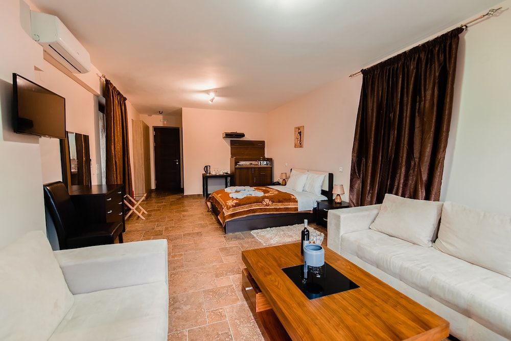 Melies Hotel Double Room