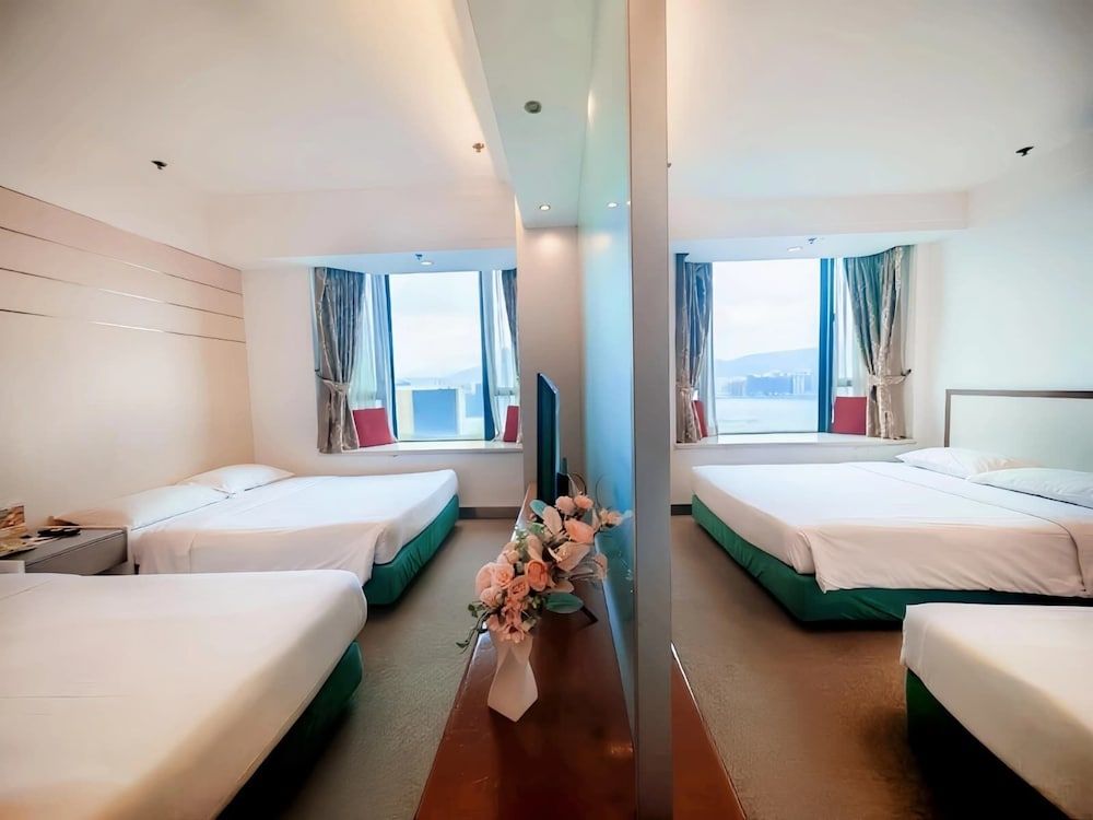 Grand Room, Multiple Beds, Non Smoking, Harbor View