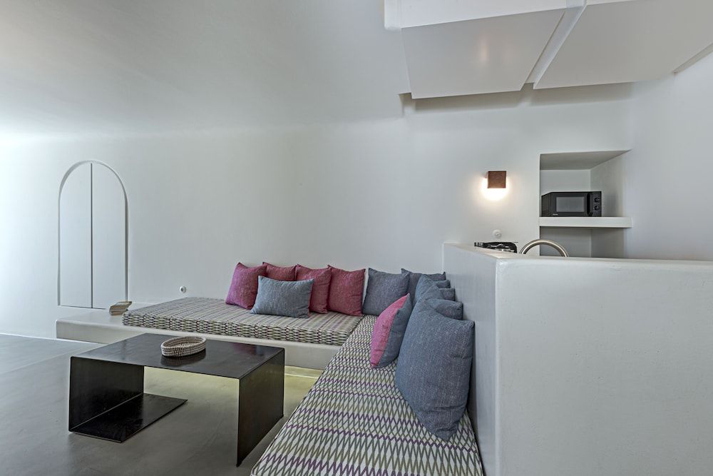 Thera Villas Penthouse Villa 5