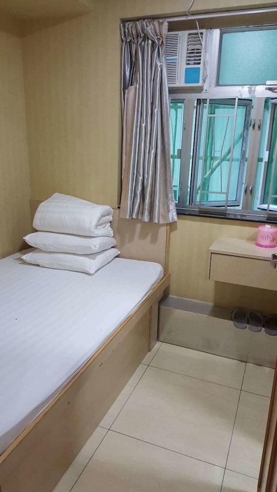 Lung Wa Hotel Double Room(Partially Have Window) 2