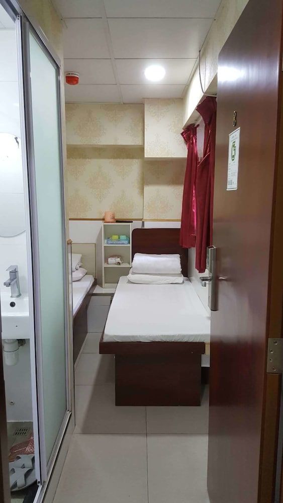 undefined Lung Wa Hotel 10