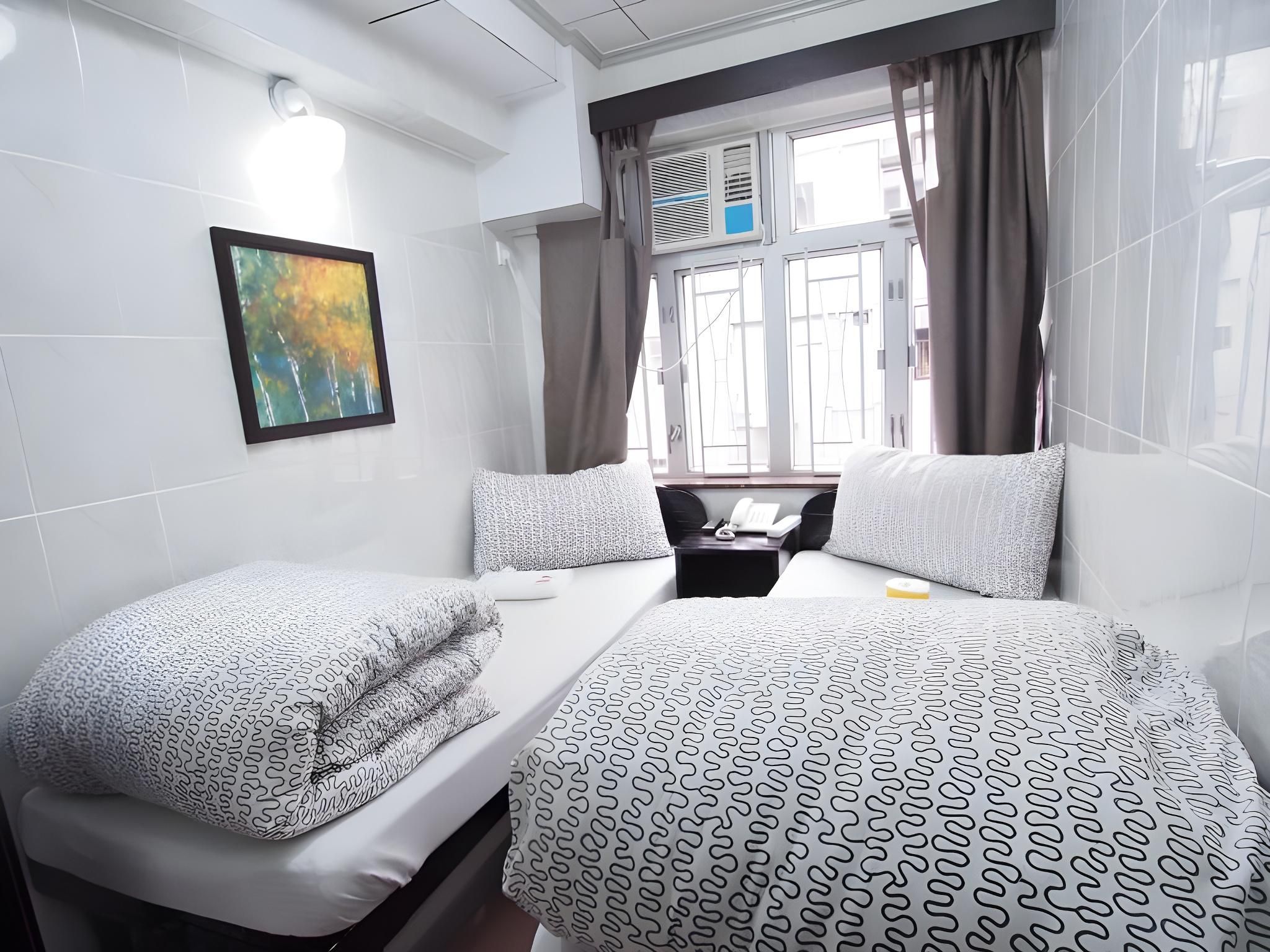 undefined Tom's Guest House 5