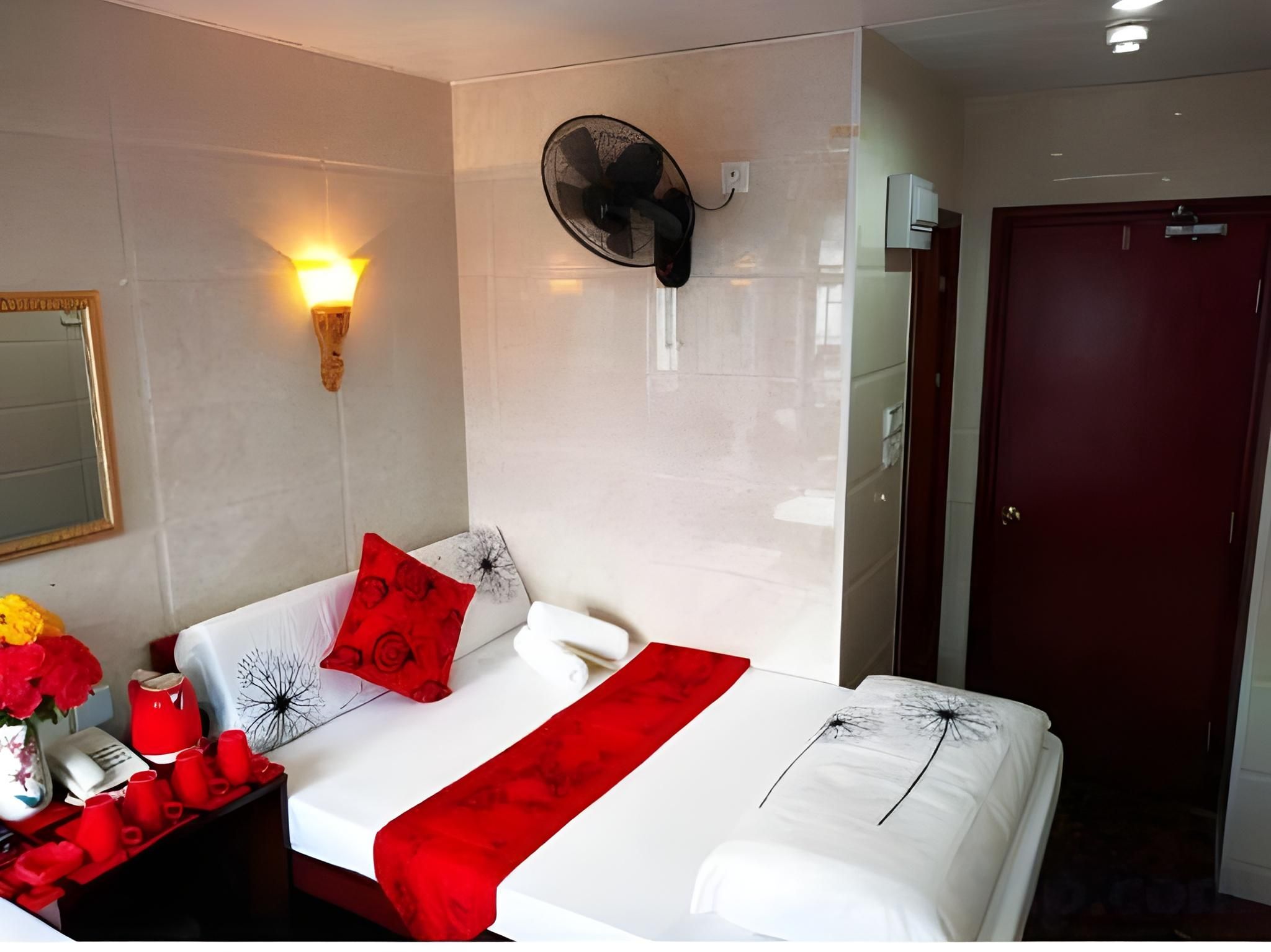 Unique Hostel Double Room 2