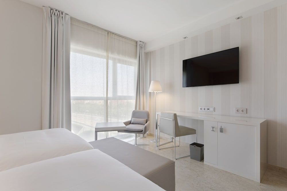 Standard Room (View)