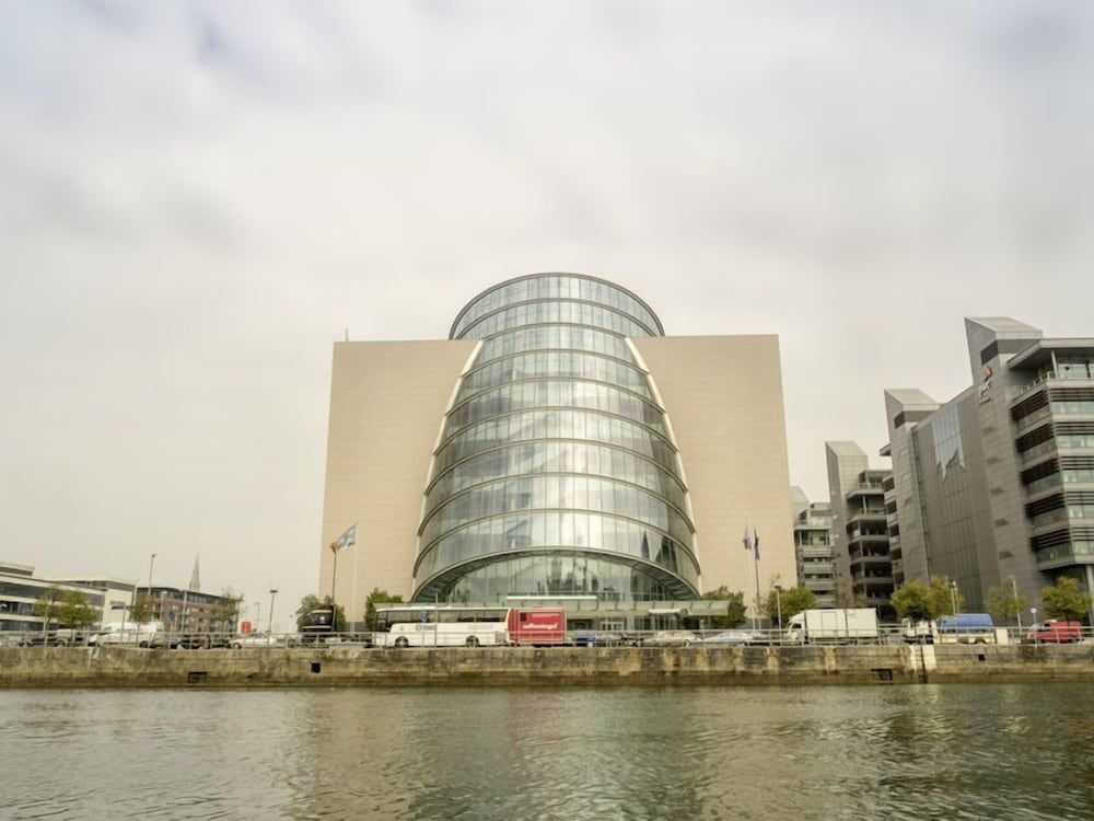 undefined Iveagh Garden Hotel 4