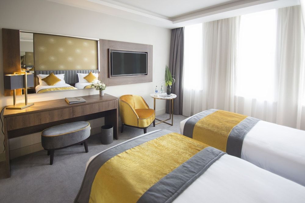 undefined Iveagh Garden Hotel 4