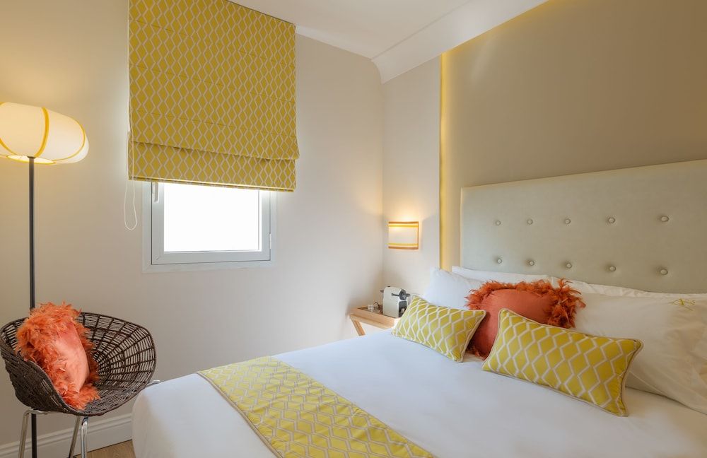 A23 Boutique Hotel Business Room 5