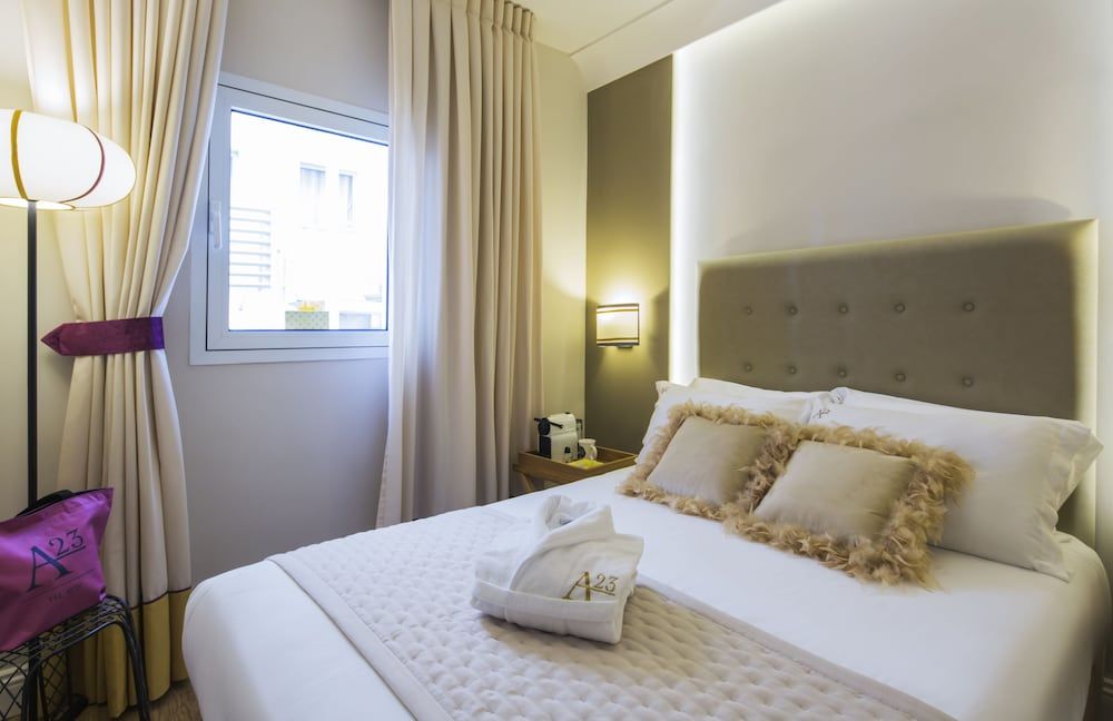 A23 Boutique Hotel Business Room 7