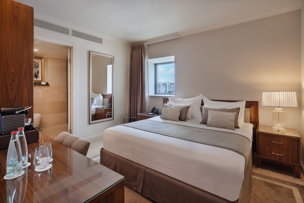 Herbert Samuel Jerusalem Luxury Suite 6