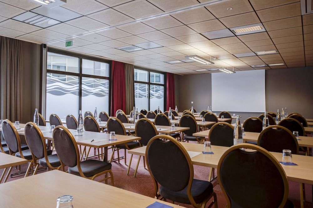 undefined Hotel Lyon Métropole 8