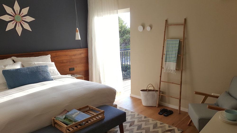 Executive Spa Room with Balcony (Free Massage for one person included)