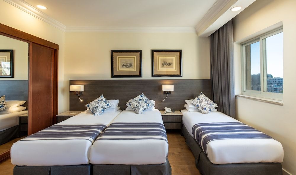 Ambassador Hotel Standard Triple Room 2