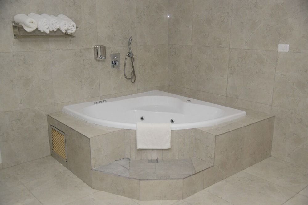 Maman Hotel Exclusive Suite, 2 Bedrooms 12