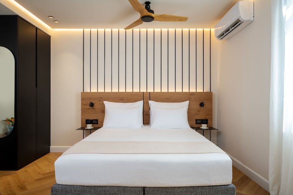 The Arbel Tel Aviv Deluxe Studio 3