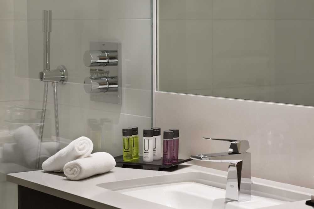 Ultra Hotel Boutique Tel Aviv Superior Room 7