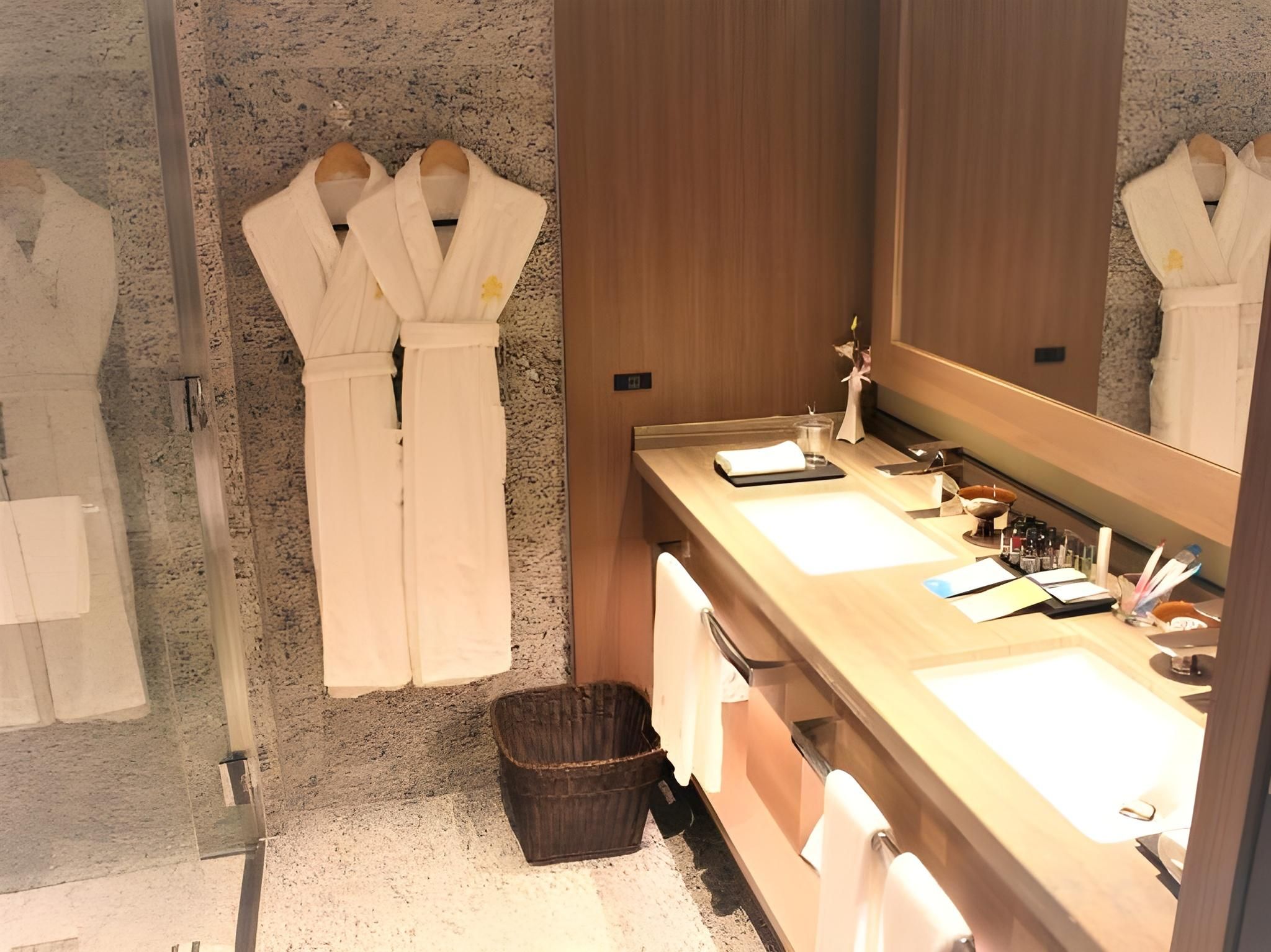 Garden View Suite