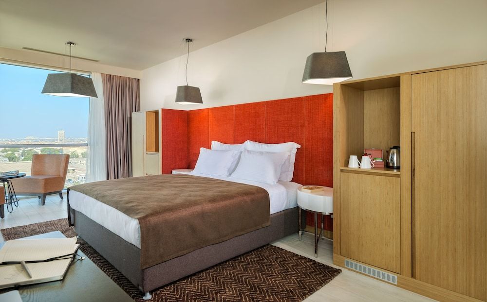 Prima Link Deluxe Double or Twin Room, Club Lounge Access