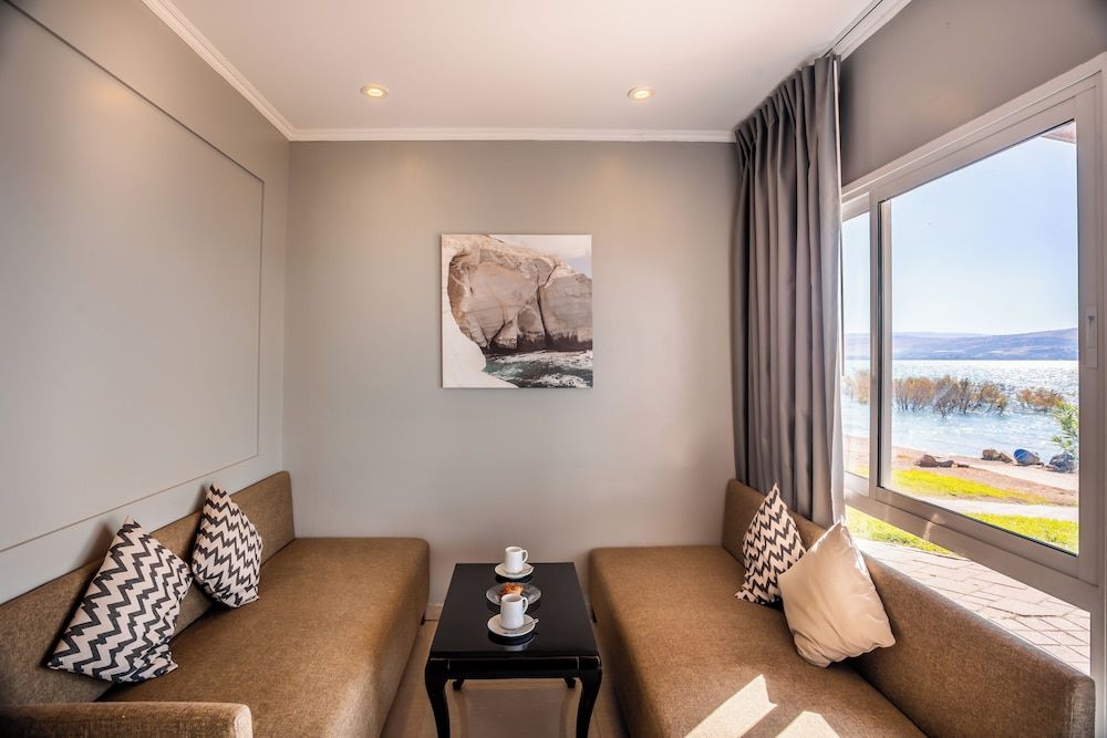 Daria - Authentic Israel Experience Superior Condo, Sea View