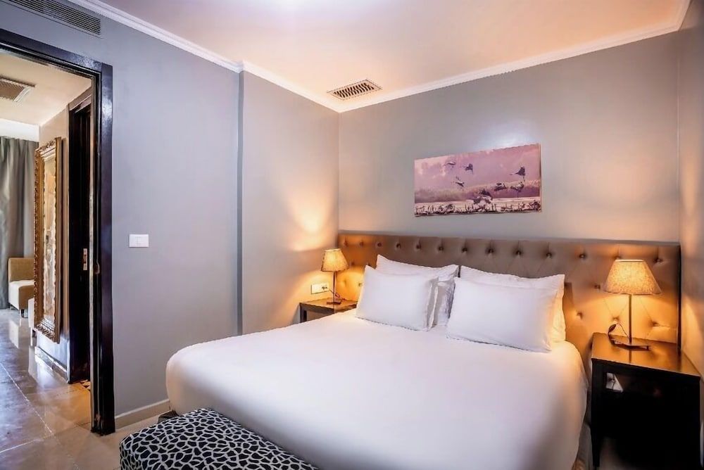 Daria - Authentic Israel Experience Superior Condo